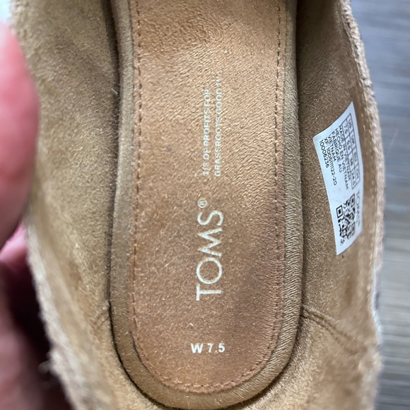 Toms Leopard Print Flats - Picture 3 of 3